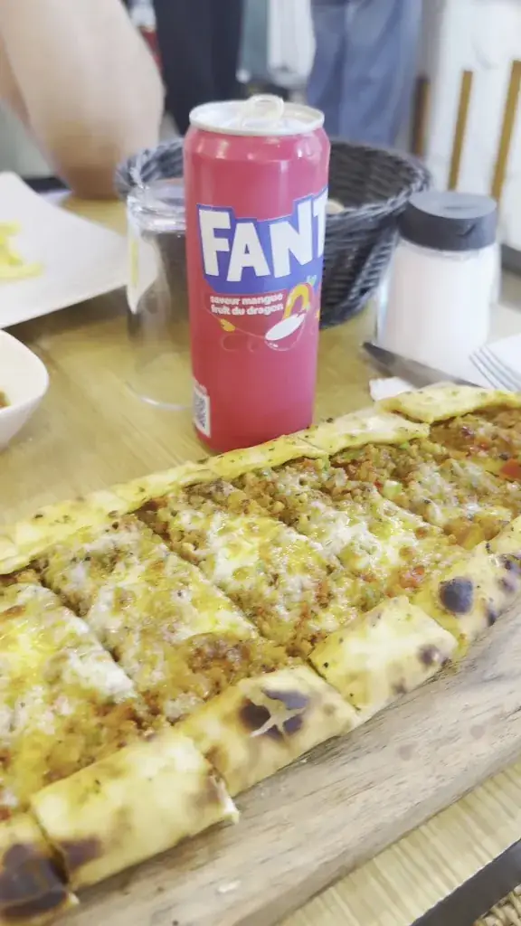 Restaurant Kayzo_Arnouville_slider_image_2