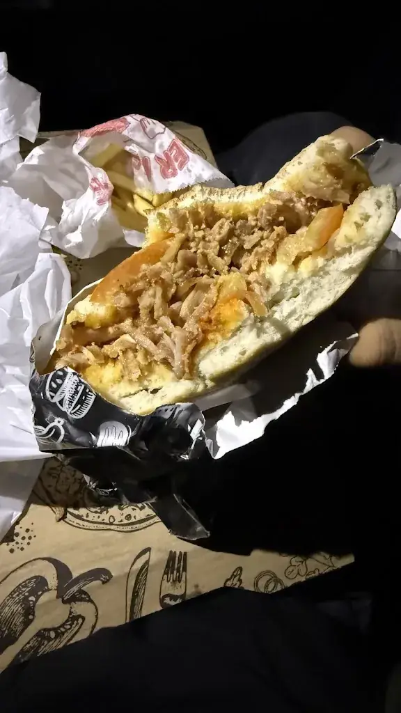 B. BUTT_USTA Grill Istanbul Zozan_Arnouville_review