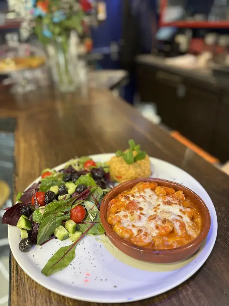 The Titty Twister_Arnouville_slider_image_2