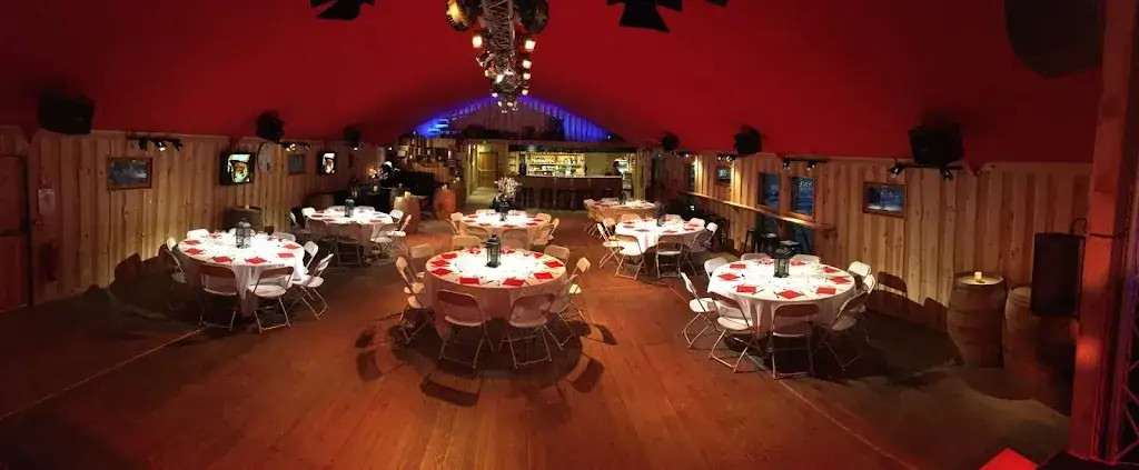 La Source, Bar Artistique_Désaignes_slider_image_1