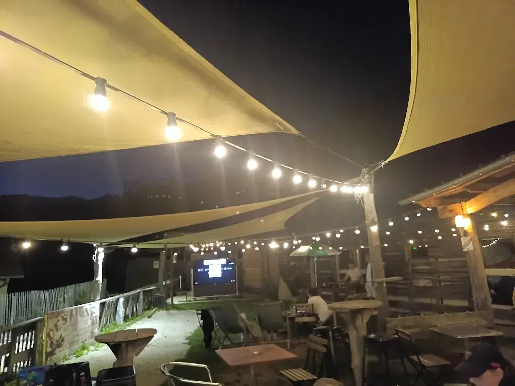 La Source, Bar Artistique_Désaignes_slider_image_3