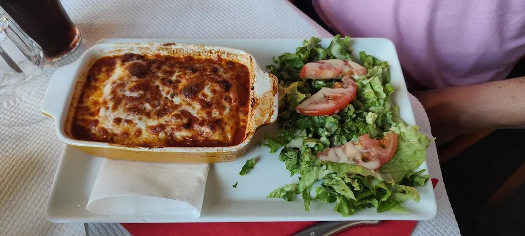 Ferran Piqueras_Benvenuti Al Sud_Gonesse_review