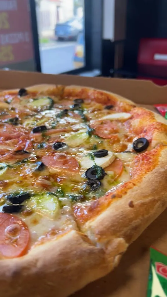 Malaga Aur_Arno Pizza_Arnouville_review