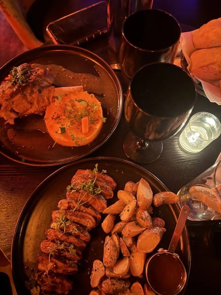 Amina Titich_Bumbú Restaurant_Aubervilliers_review