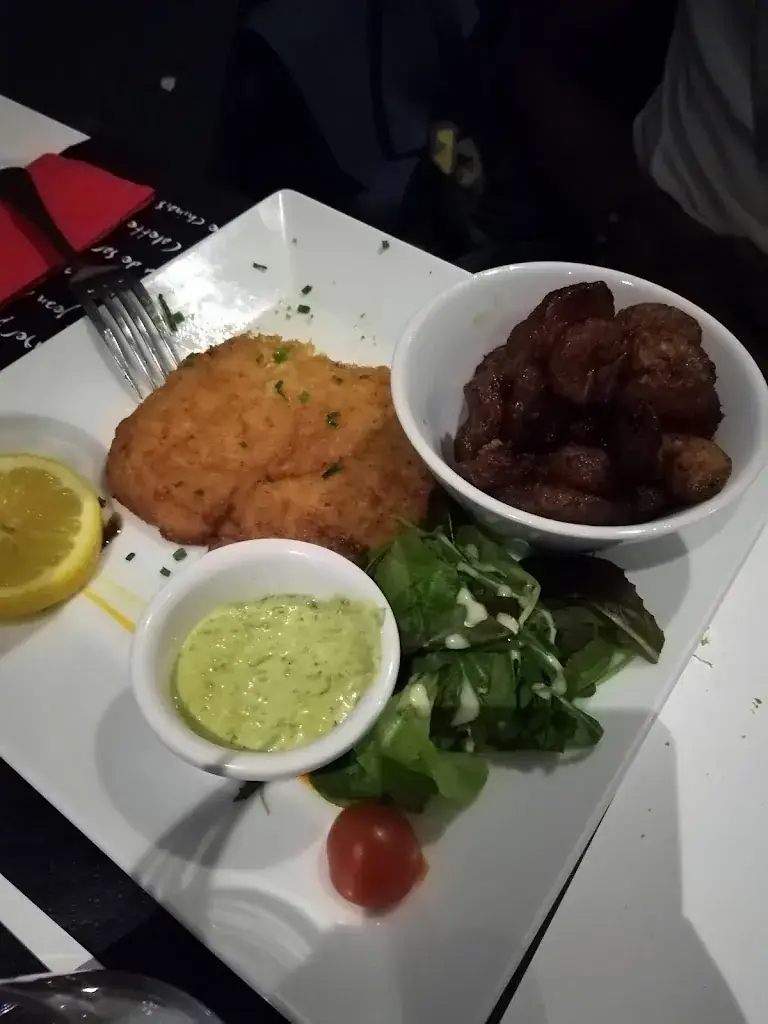 Sissoko Awa_La Casa_Aubervilliers_review