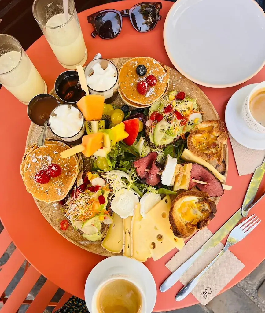 Lucas G._L’oliveraie_Aubervilliers_review