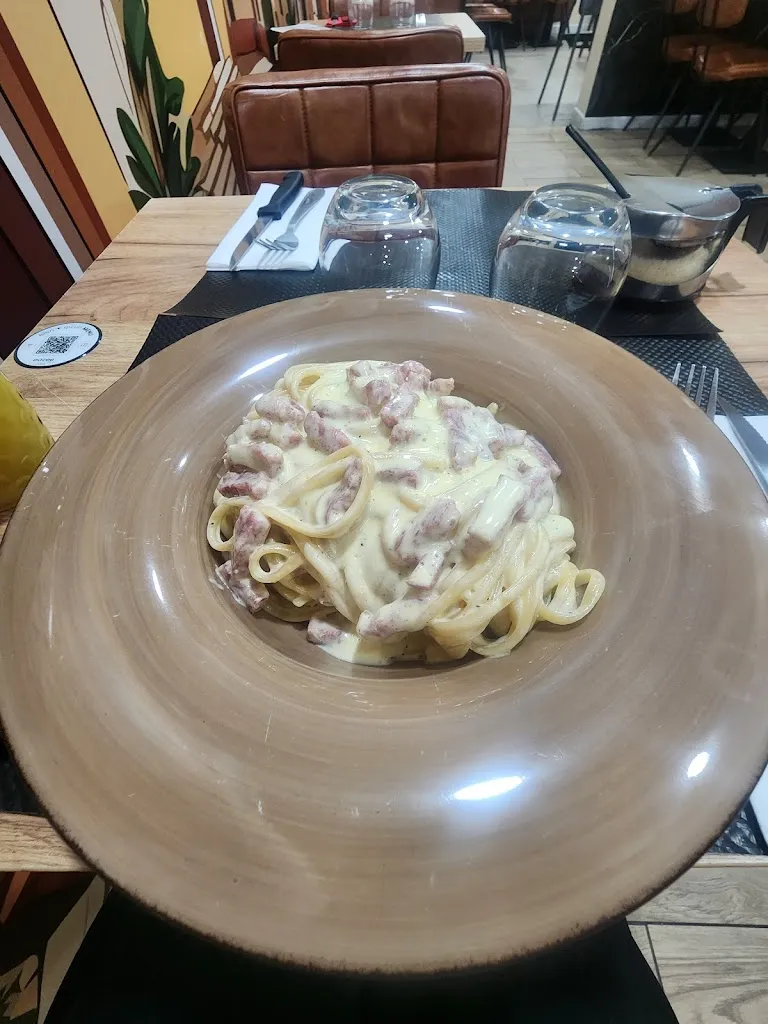 Yaz Sierra_Italian Tasty_Aubervilliers_review