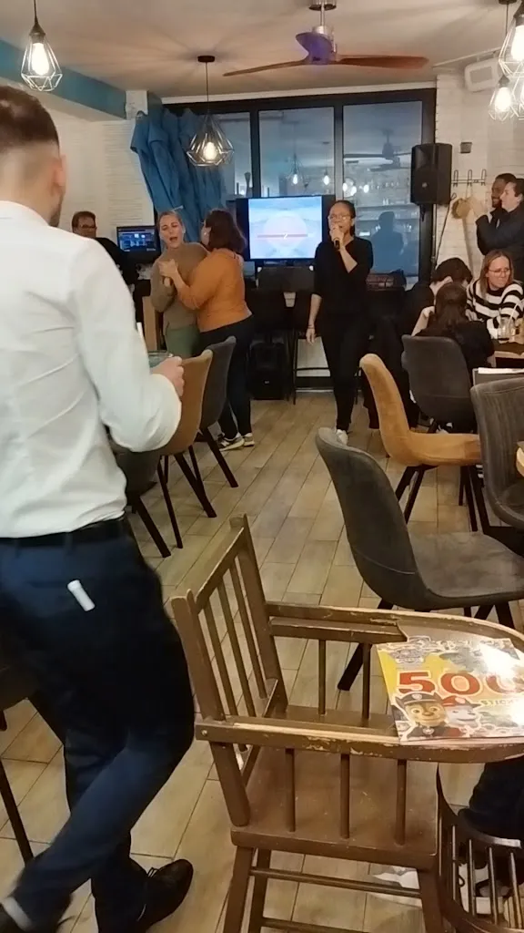 Bouchons & Resto_Alfortville_slider_image_2