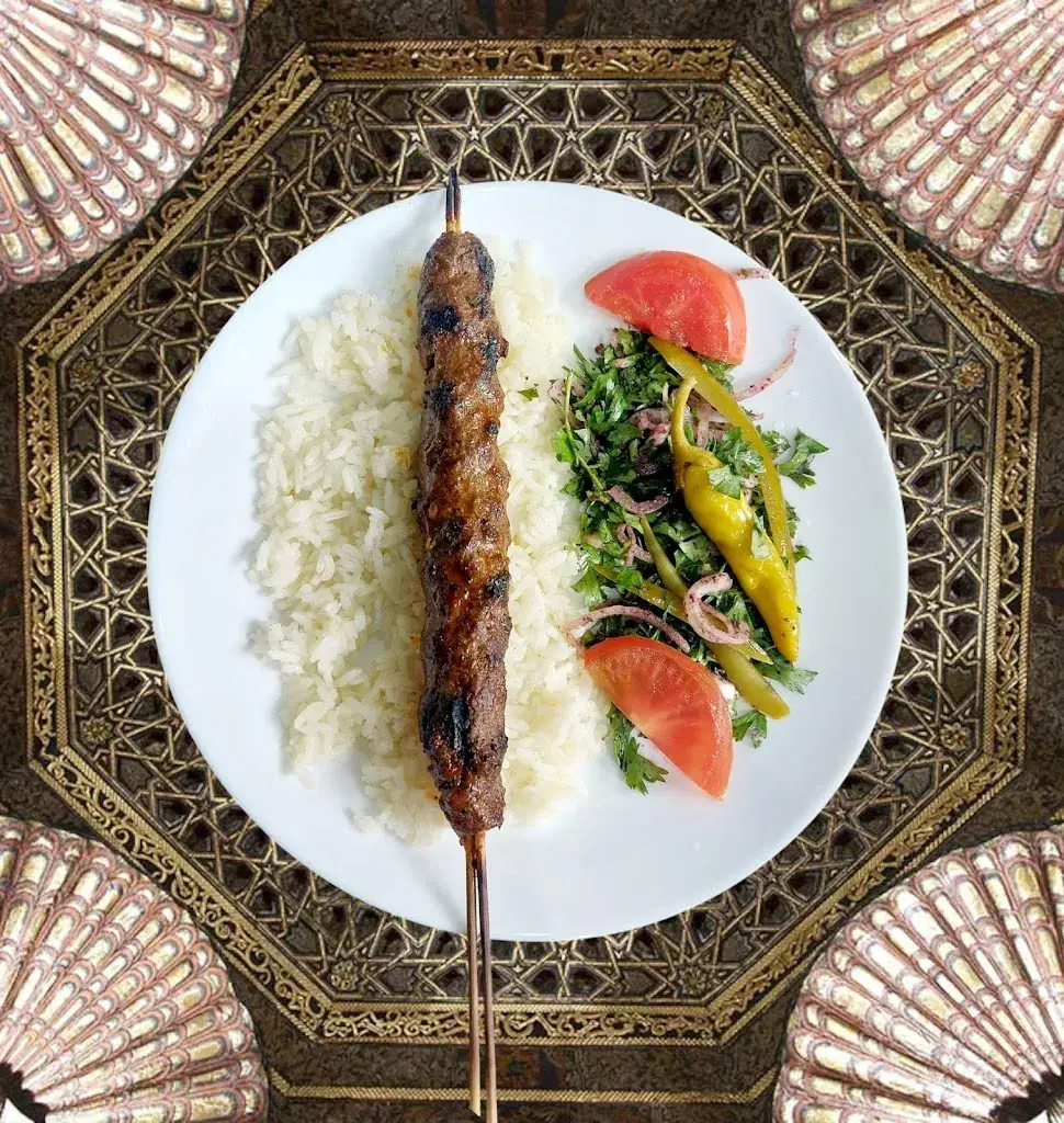 Chateau Beyrouth_Alfortville_slider_image_2