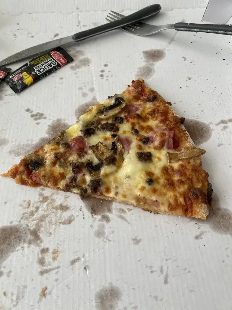 MOHAMED ZEROULOU_Le Salvador_Alfortville_review