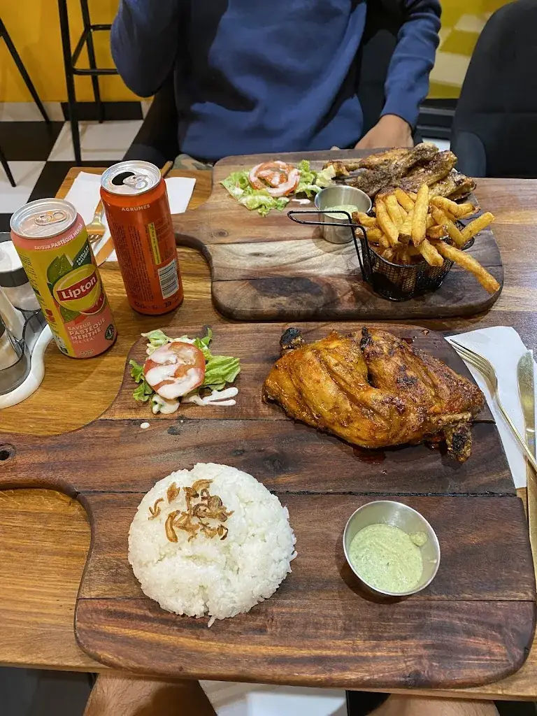 Menu_FRANGO ASSADO_Alfortville_image_6