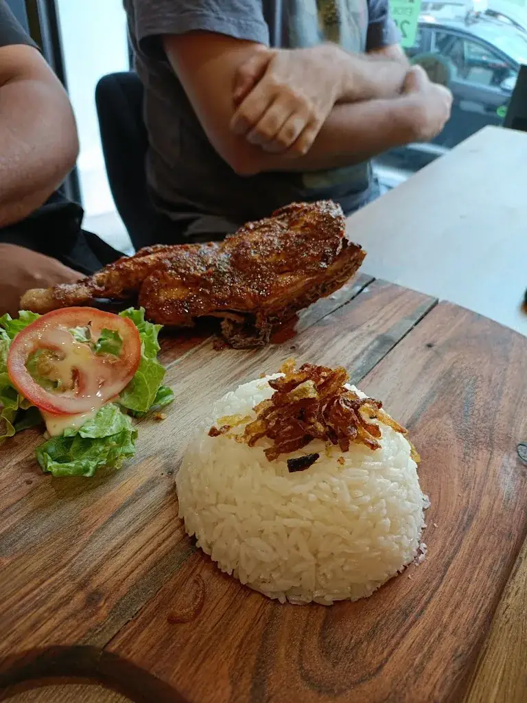 EEB EEB_FRANGO ASSADO_Alfortville_review