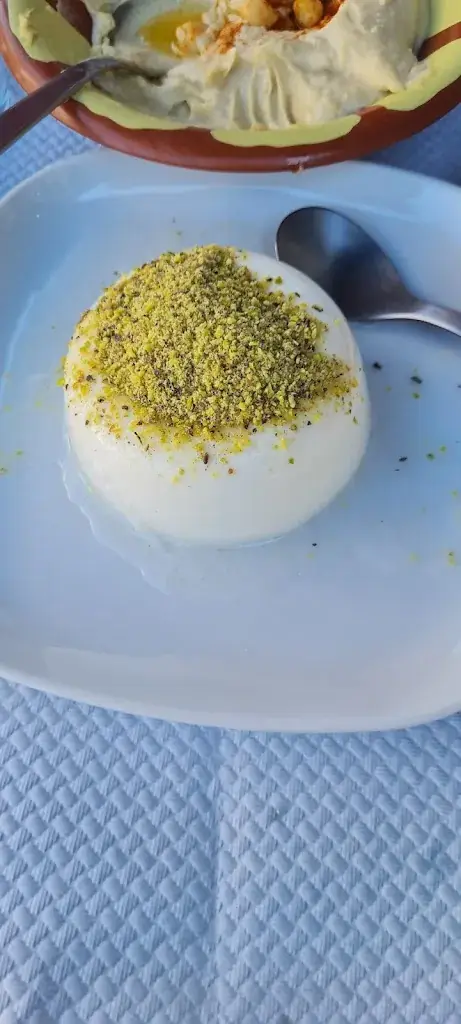 Sophie Dumas_Chez Eli - Restaurant/Traiteur Libanais_Alfortville_review