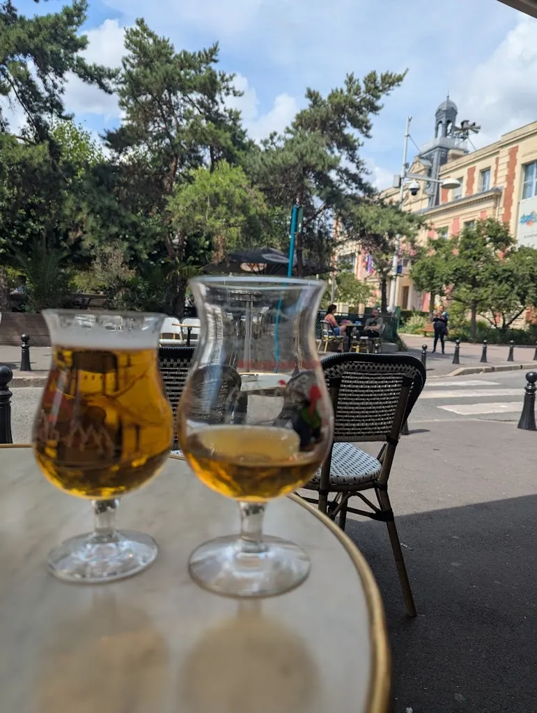 Julian Gregory_L'Addict_Alfortville_Bewertung