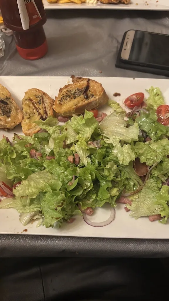 Natacha Étienne_Le Castel_Lamastre_review