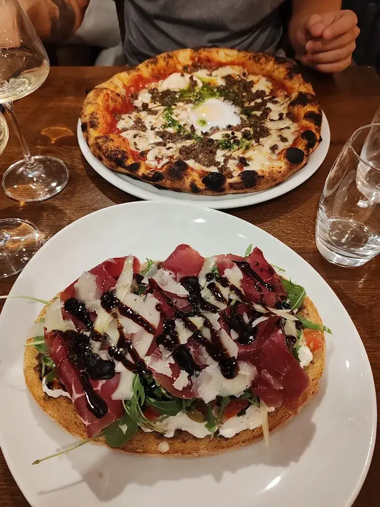 Pizza Blanqui_Alfortville_slider_image_3