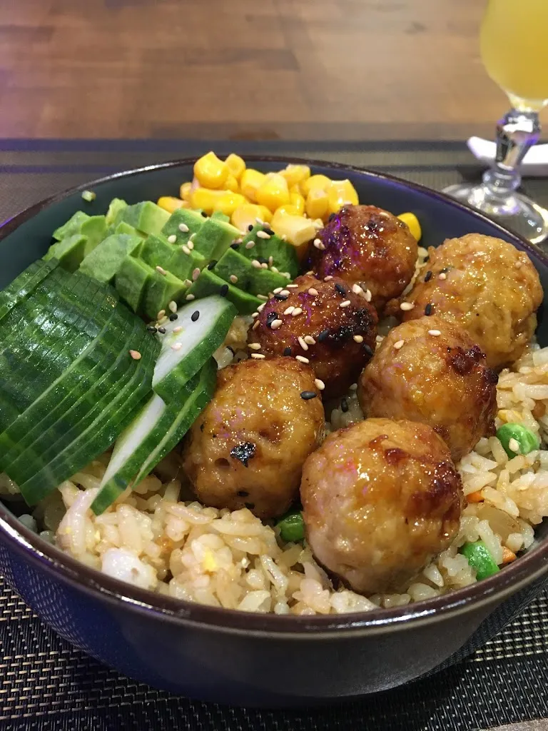 Coline Triffaut_AKAT Sushi_Arpajon_reseña