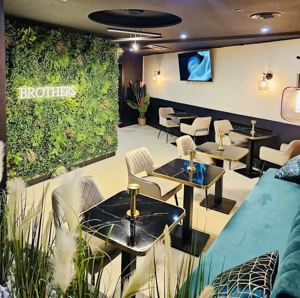 BROTHERS ✨_Arpajon_slider_image_3