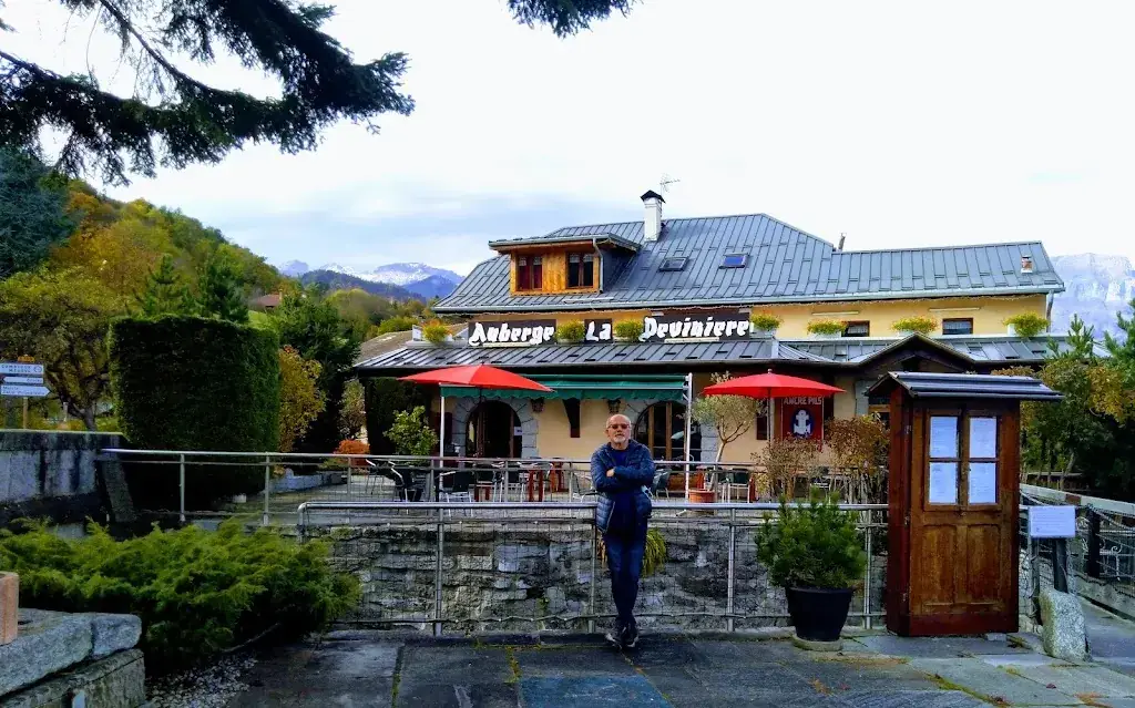 Restaurant la Deviniere_Domancy_slider_image_1