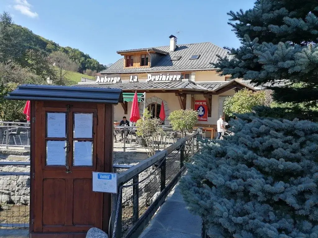 Restaurant la Deviniere_Domancy_slider_image_3