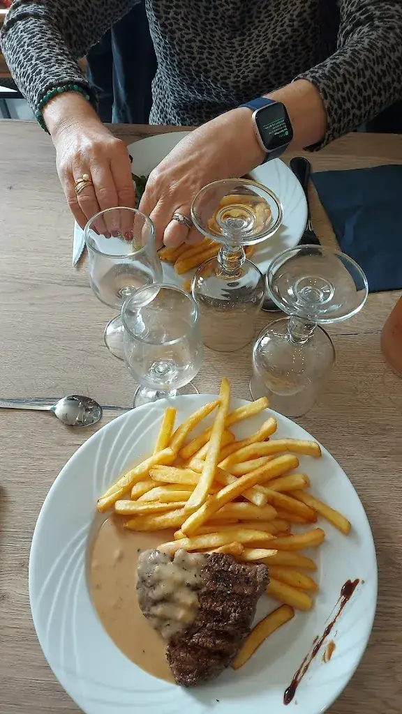 Guiseppe S._Auberge du Moulin_Ollainville_review