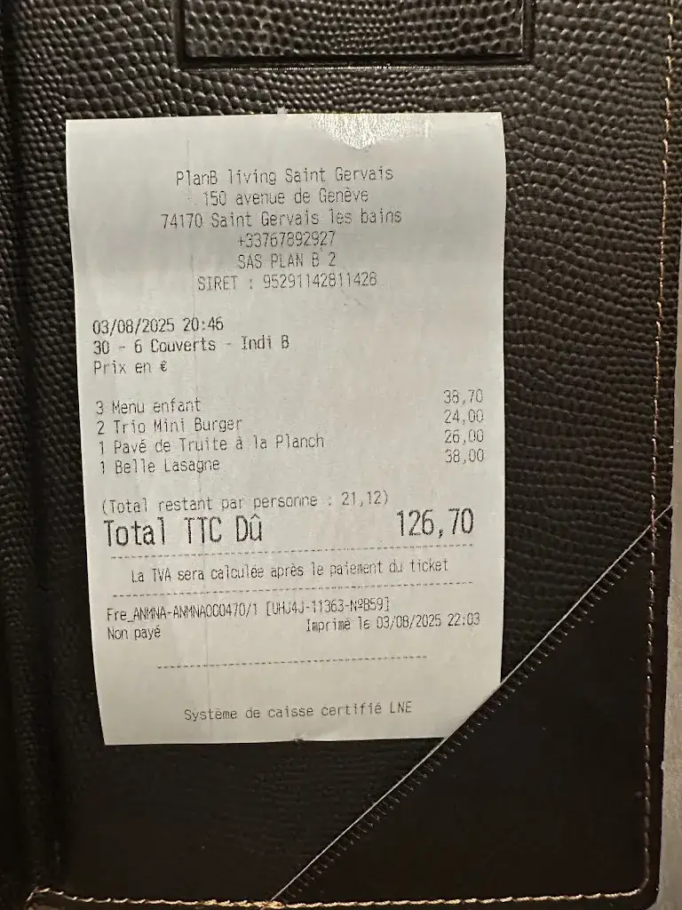 Arwa Ali_PlanB Living Saint-Gervais - Restaurant & Bar_FAYET_review