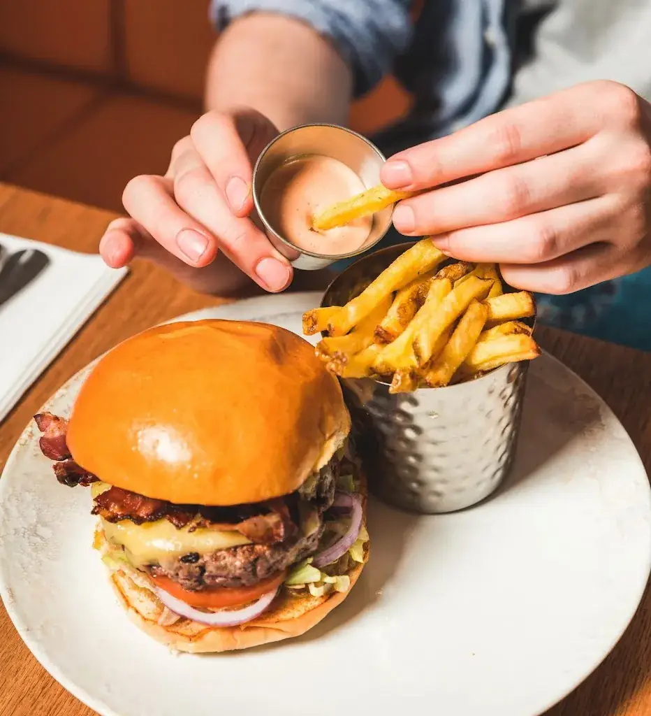 Gourmet’s Café - Argenteuil_Argenteuil_slider_image_3