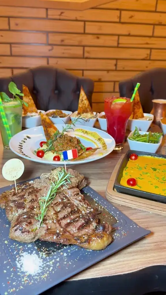 Le Chalet Des Grillades Argenteuil_Argenteuil_slider_image_2