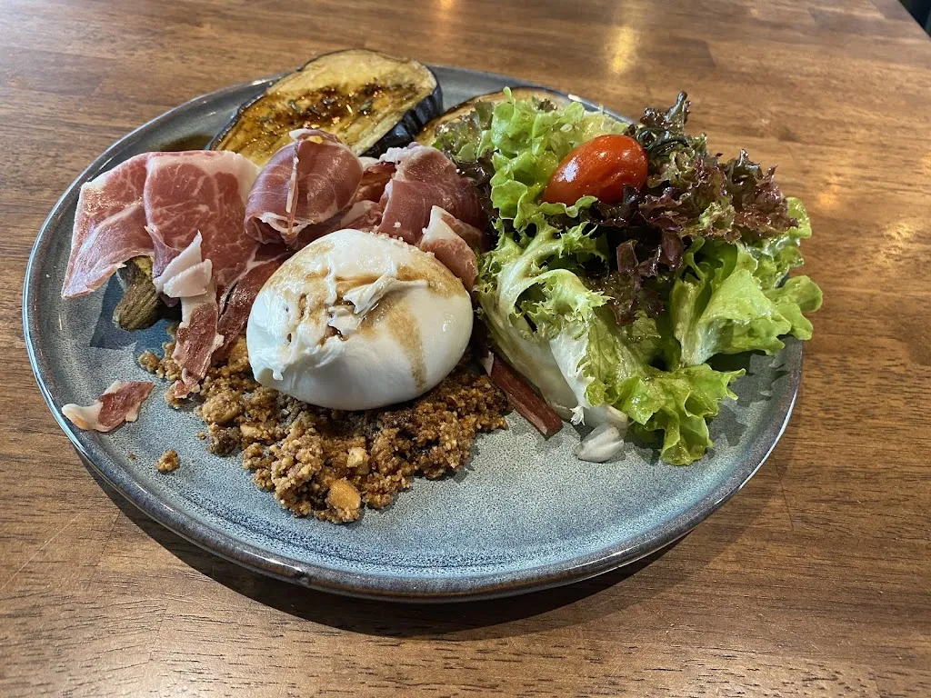 DOUBLE 7 DARDILLY_Dardilly_slider_image_2