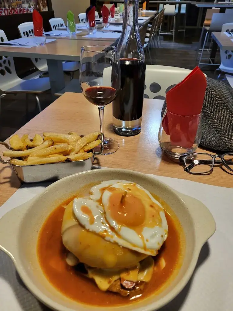 Le Delta restaurant Lyon Dardilly_Dardilly_slider_image_3