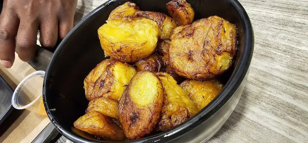 African Touch Argenteuil_Argenteuil_slider_image_2