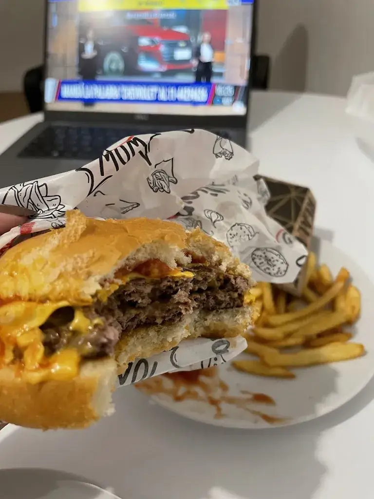 Rosalia Alvarado_DAR🐔CROUSTY - Argenteuil_Argenteuil_review