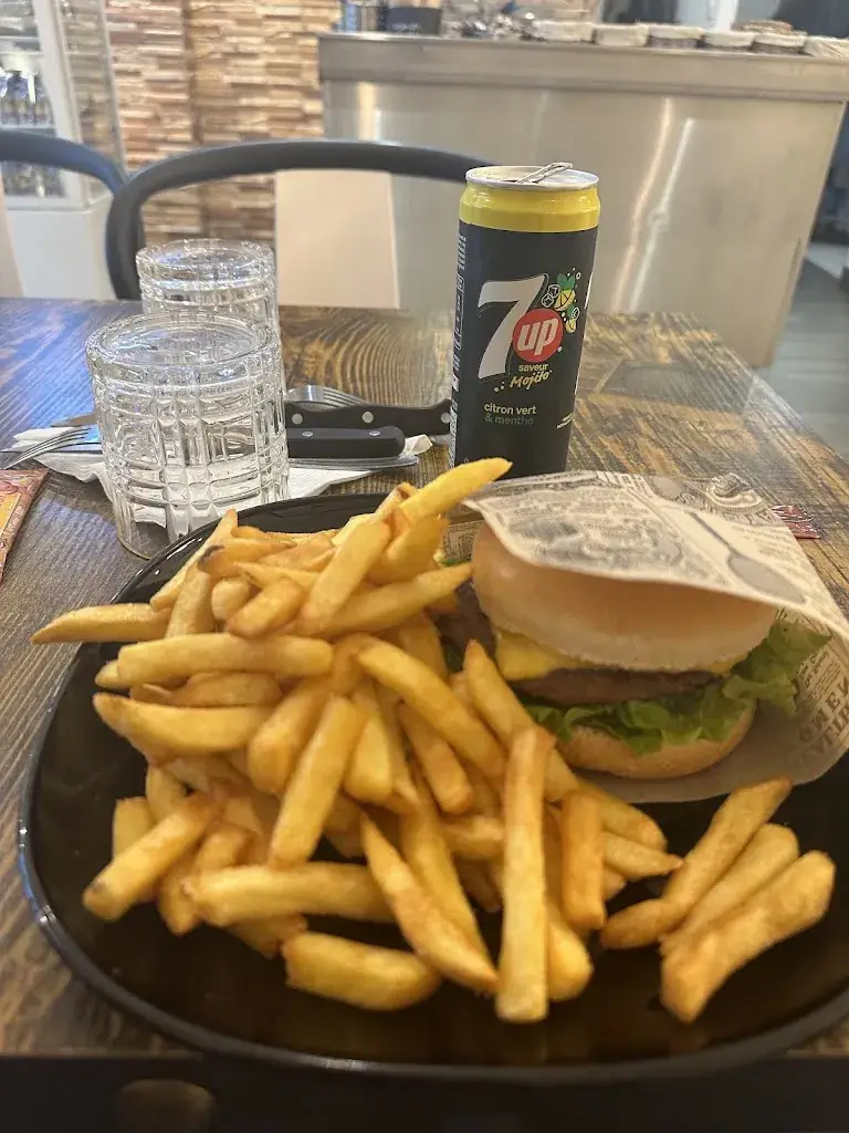 Au comptoir du poulet doré_Argenteuil_slider_image_3