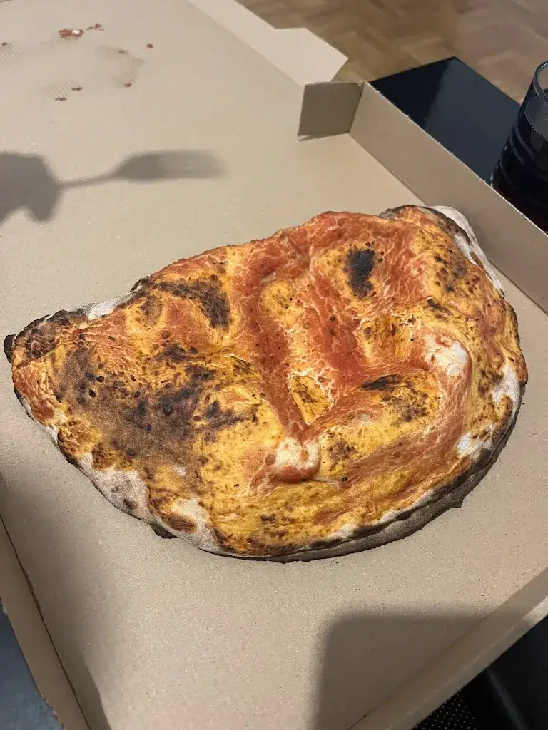 samantha gillet_Artisan pizza_Ballainvilliers_review