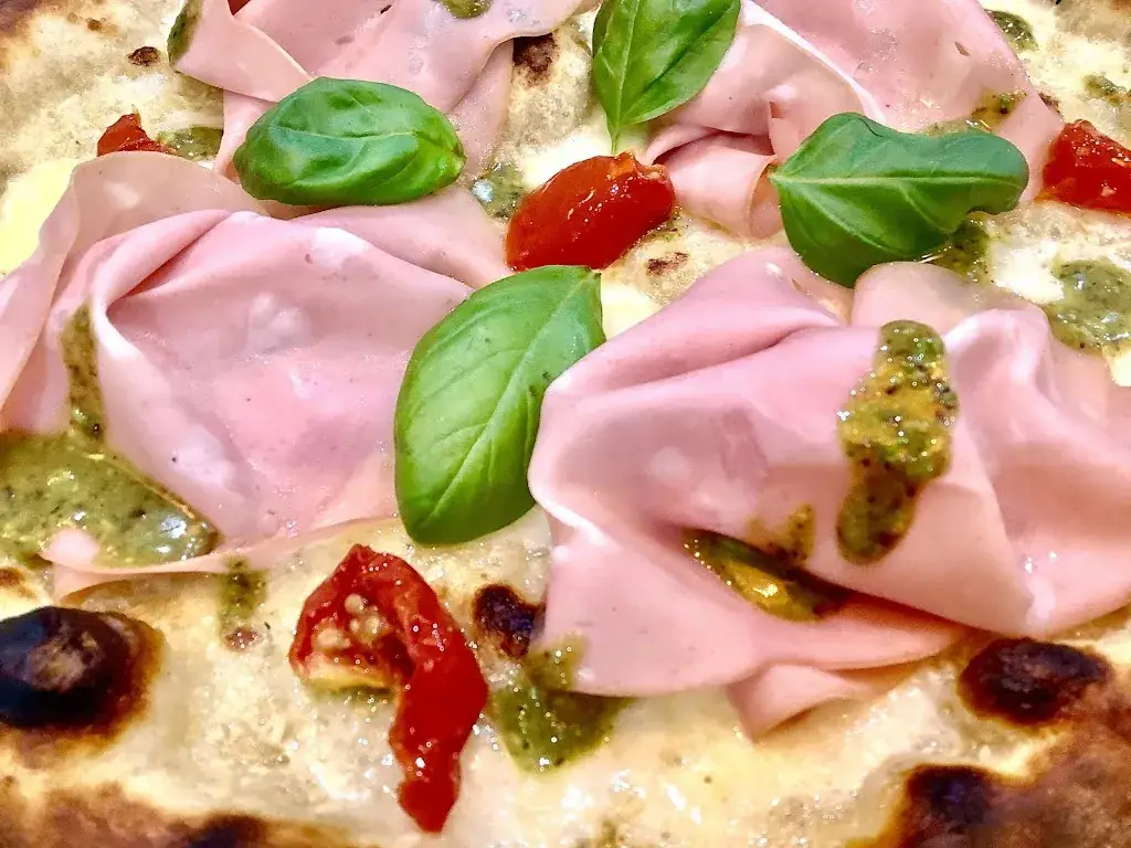 Artisan pizza_Ballainvilliers_slider_image_2