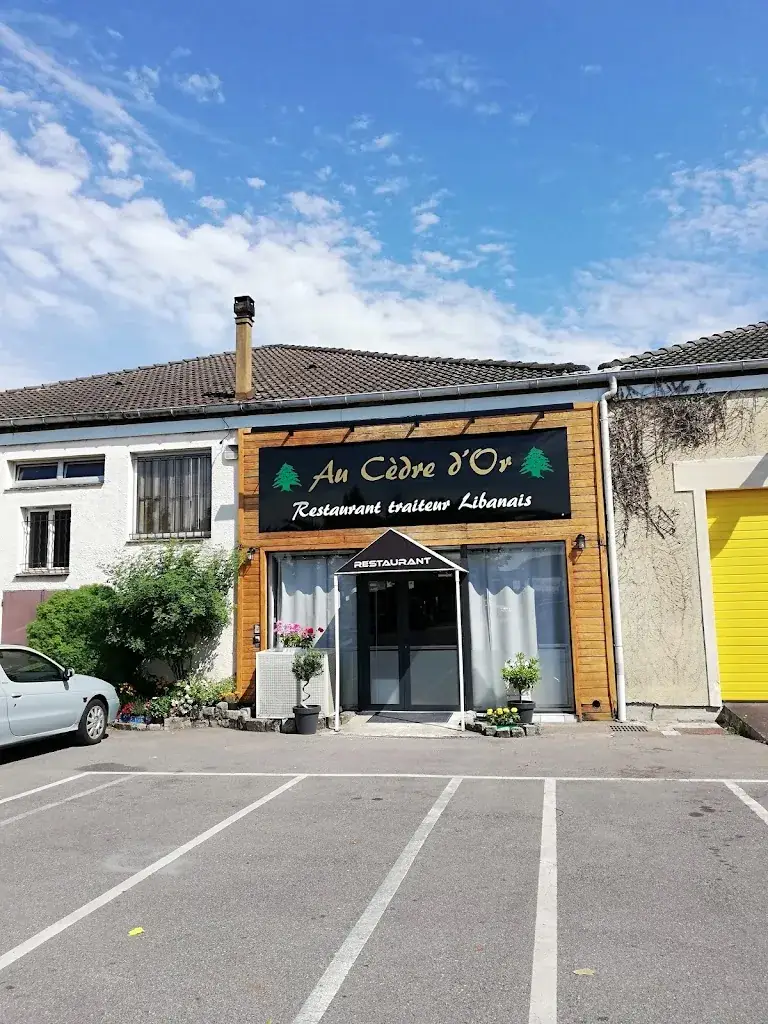 AU CEDRE D'OR ristorante a Longpont-sur-Orge