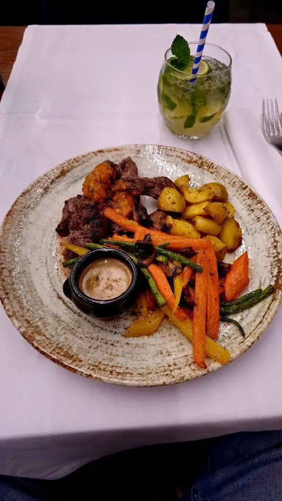 La Terrasse - Restaurant Authentique - Cuisine Traditionnelle_Aulnay-sous-Bois_slider_image_3