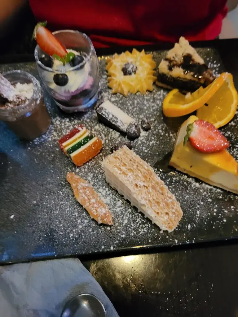 Chez RENATA_Aulnay-sous-Bois_slider_image_3