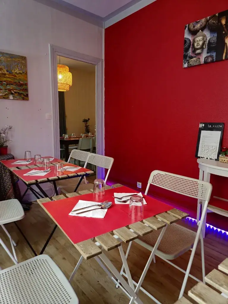 Jamie Jeong_THAI HERITAGE Restaurant Gastronomique_Aulnay-sous-Bois_review