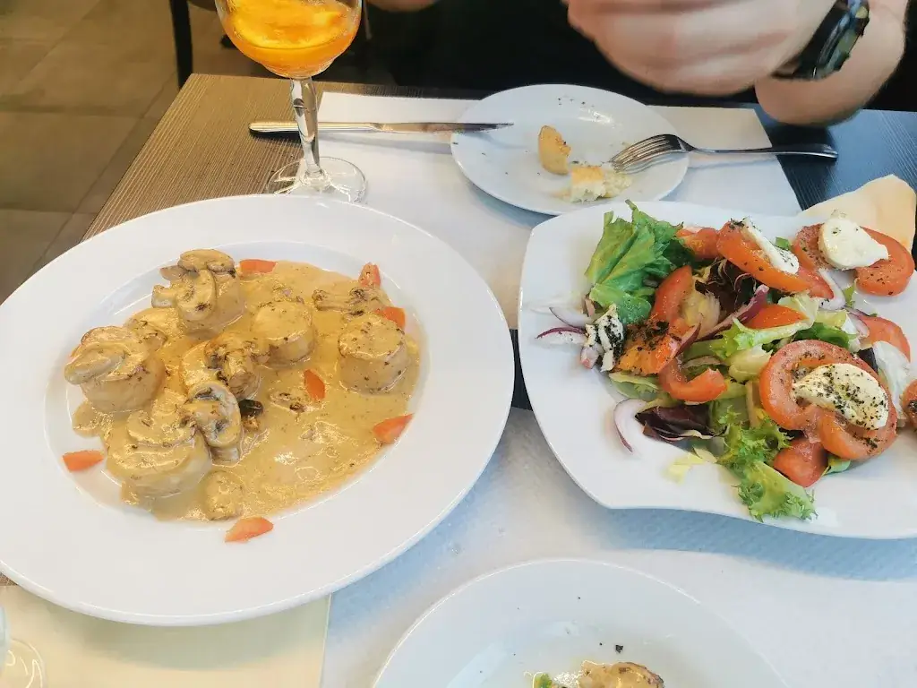 Merlin Parsin_Chez David - Aulnay-sous-Bois_Aulnay-sous-Bois_review