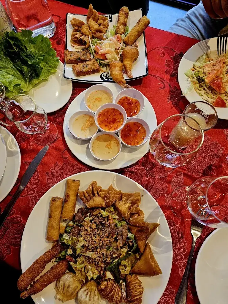 Benjamin Alix_La Grande Muraille de Pekin_Aulnay-sous-Bois_review