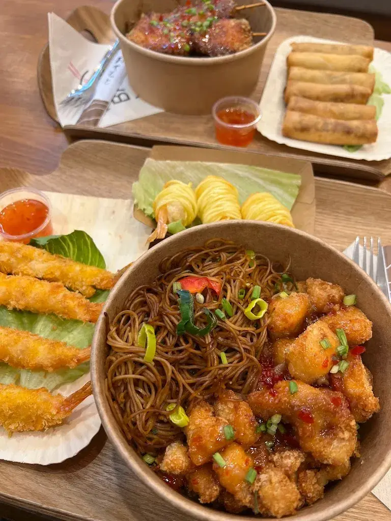 Asian food by BAZE Aulnay-sous-Bois_Aulnay-sous-Bois_slider_image_2