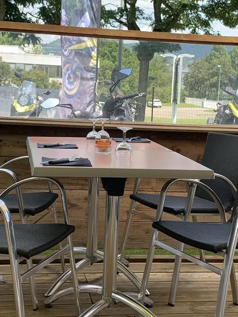 Minute Papillon restaurant_Dardilly_slider_image_1