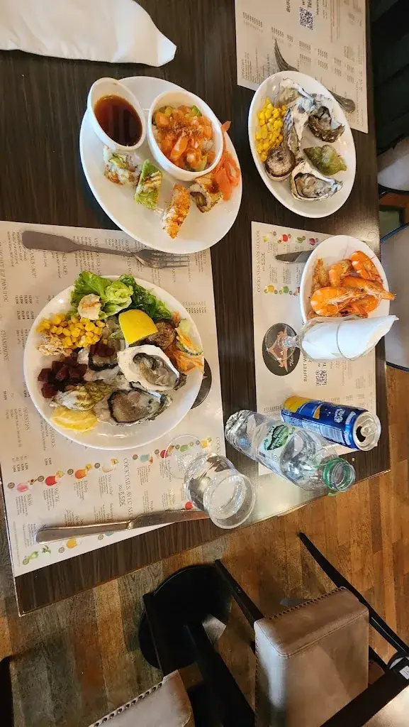 fatma affes_Thai Village_Aubergenville_review