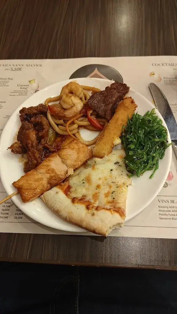 Carlos P._Thai Village_Aubergenville_review