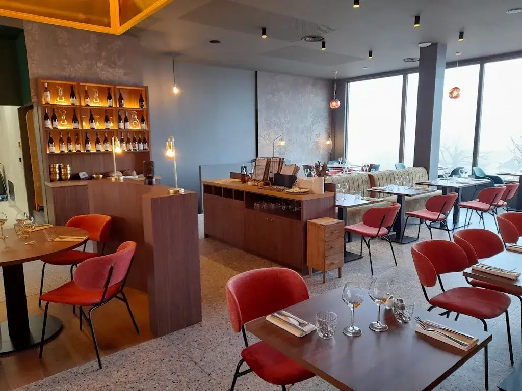 LA TABLE DU BAS A DARDILLY Restaurant in Dardilly