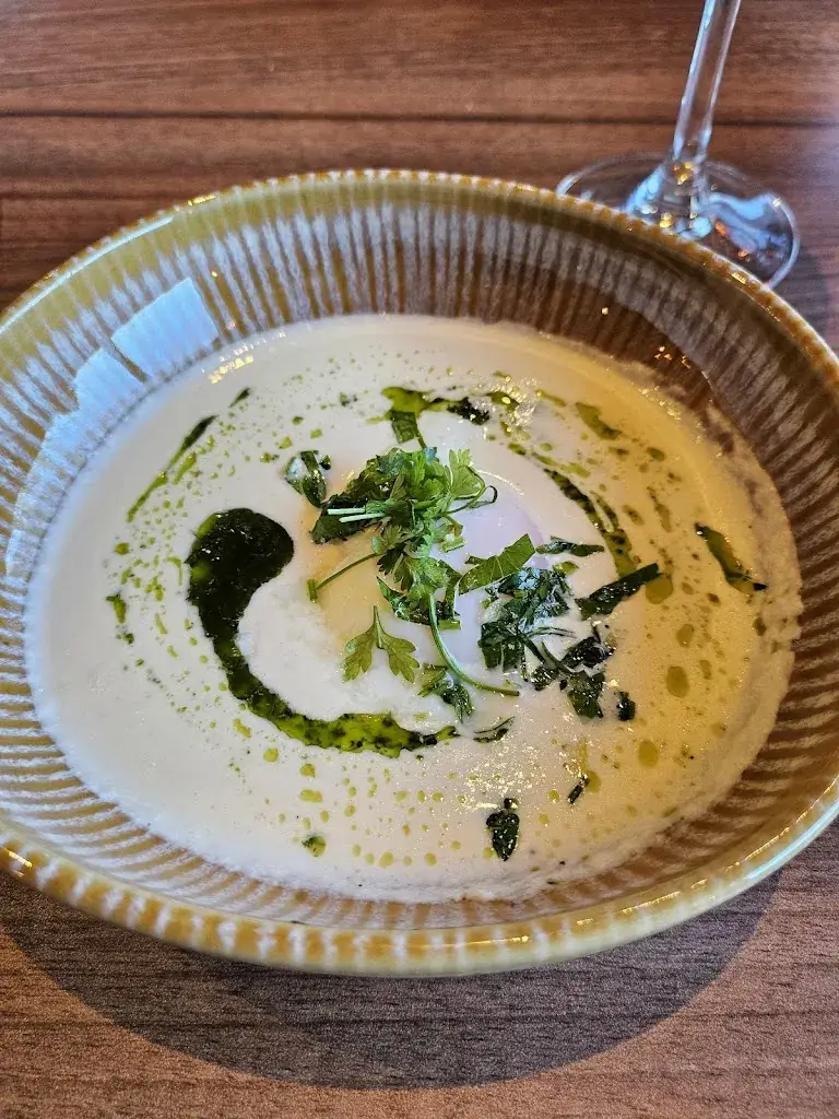 LA TABLE DU BAS A DARDILLY_Dardilly_slider_image_3