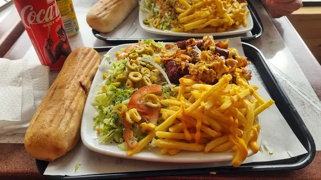 Auber Food Restaurant in Aubergenville