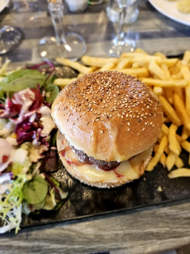 O face a face_Gargenville_slider_image_3