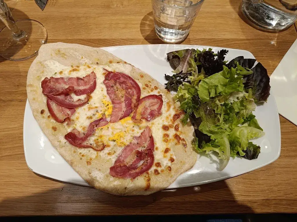 Yann Montagnana_Del Arte_Flins-sur-Seine_review